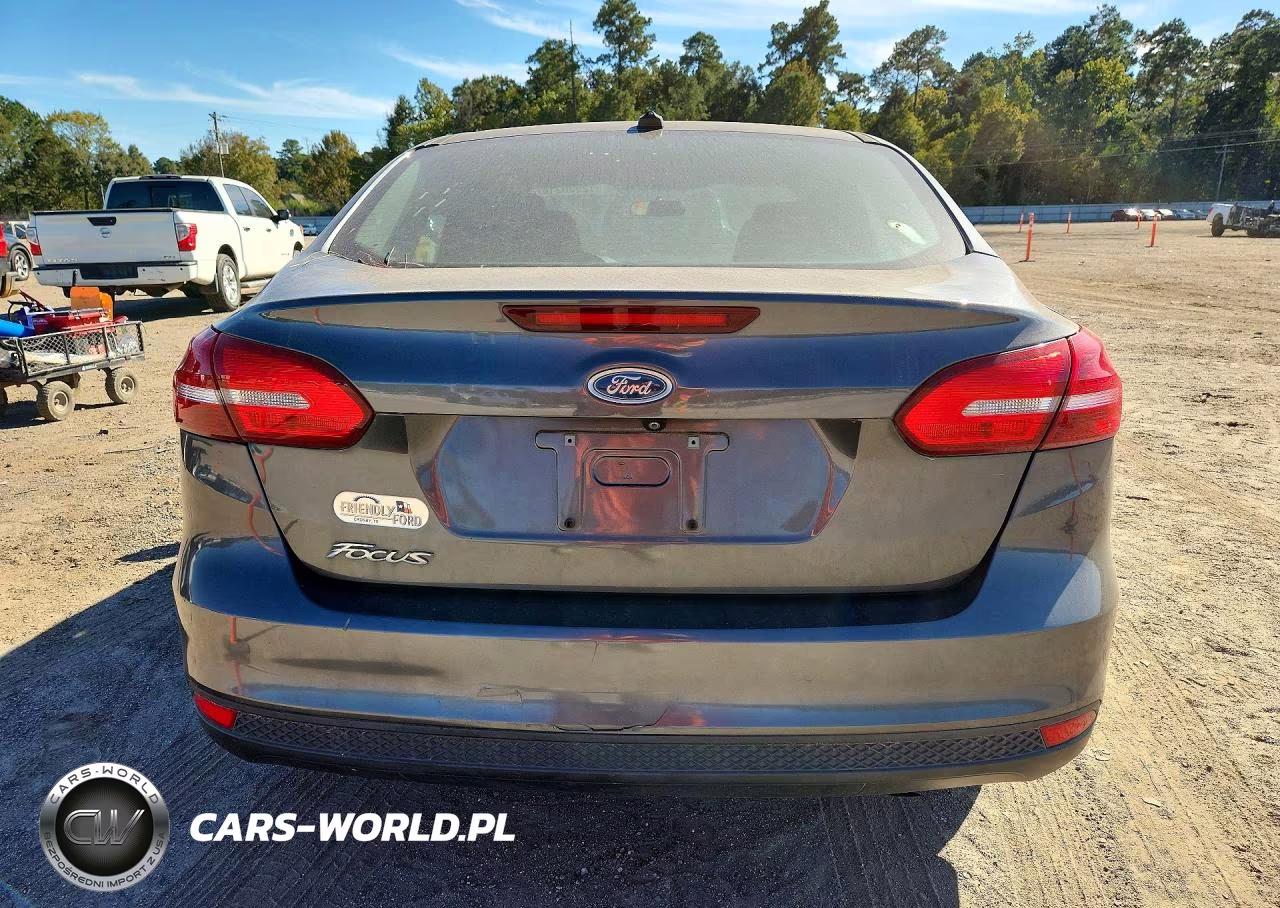 2017 Ford Focus S VIN:1FADP3E21HL263221 - 6
