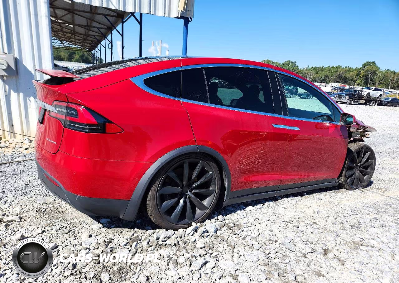 2020 Tesla Model X VIN:5YJXCDE22LF272076 - 3
