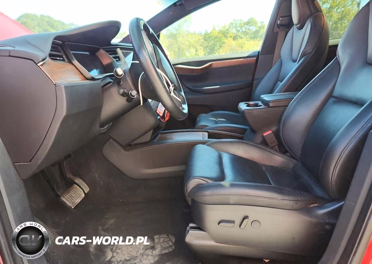 2020 Tesla Model X VIN:5YJXCDE22LF272076 - 7