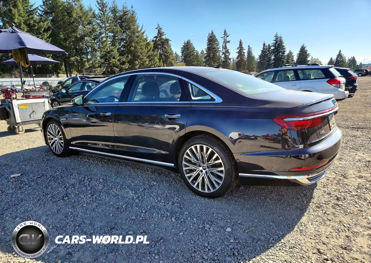 2021 Audi A8 L VIN:WAU8DAF84MN013365 - 2