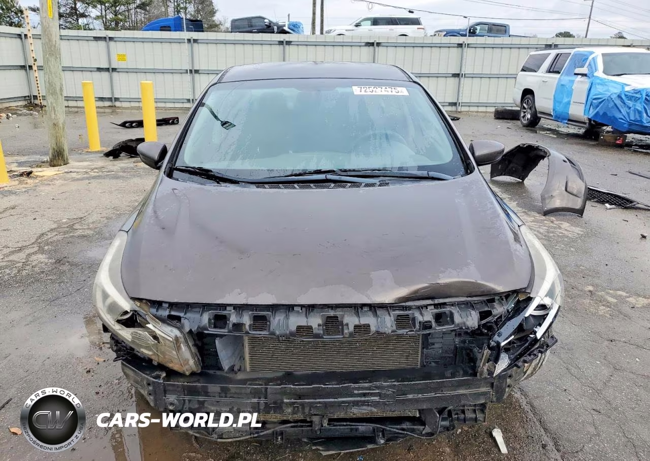 2018 Kia Forte Lx VIN:3KPFK4A78JE198682 - 5
