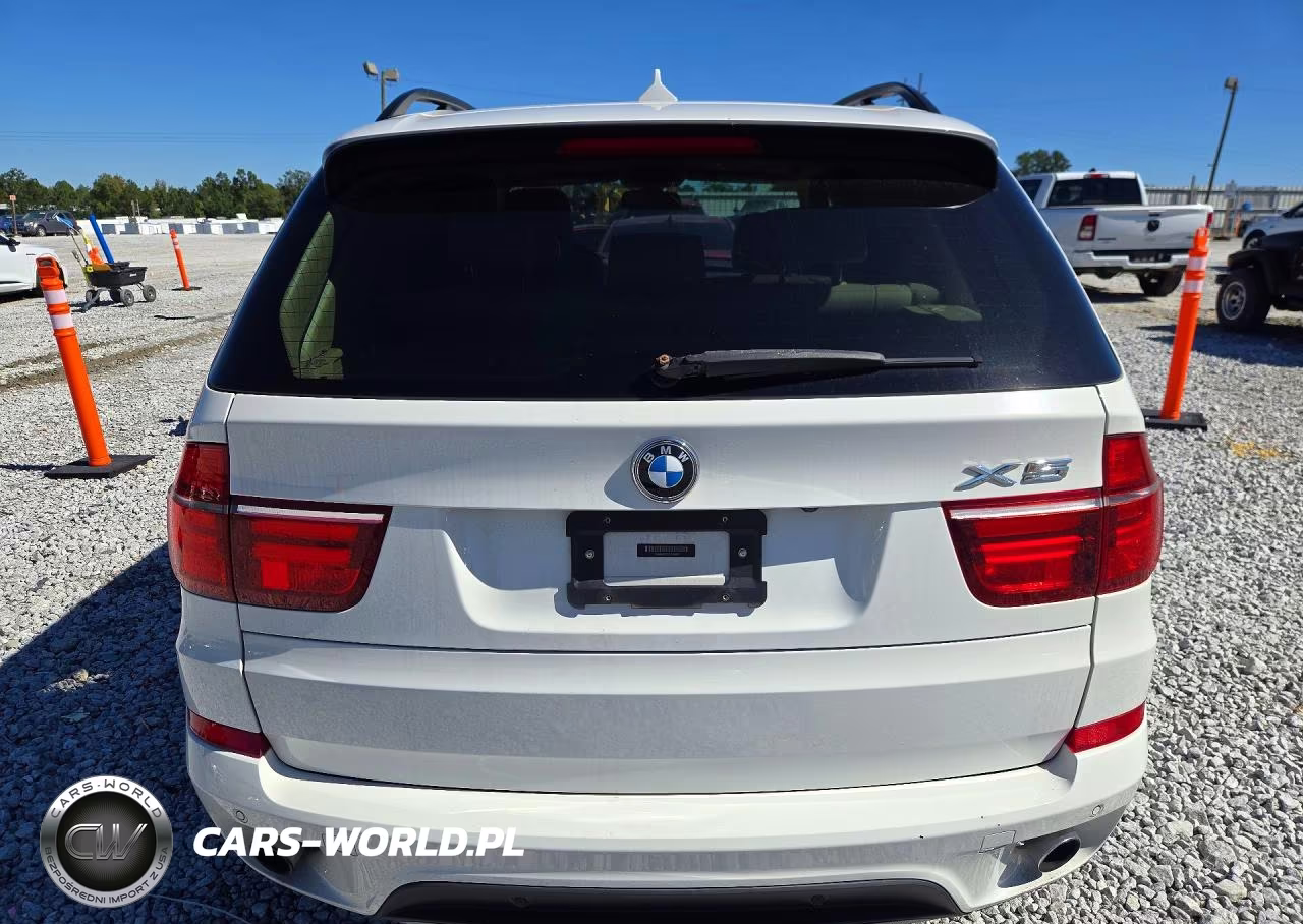 2012 BMW X5 xDrive35I VIN:5UXZV4C57CL749824 - 6