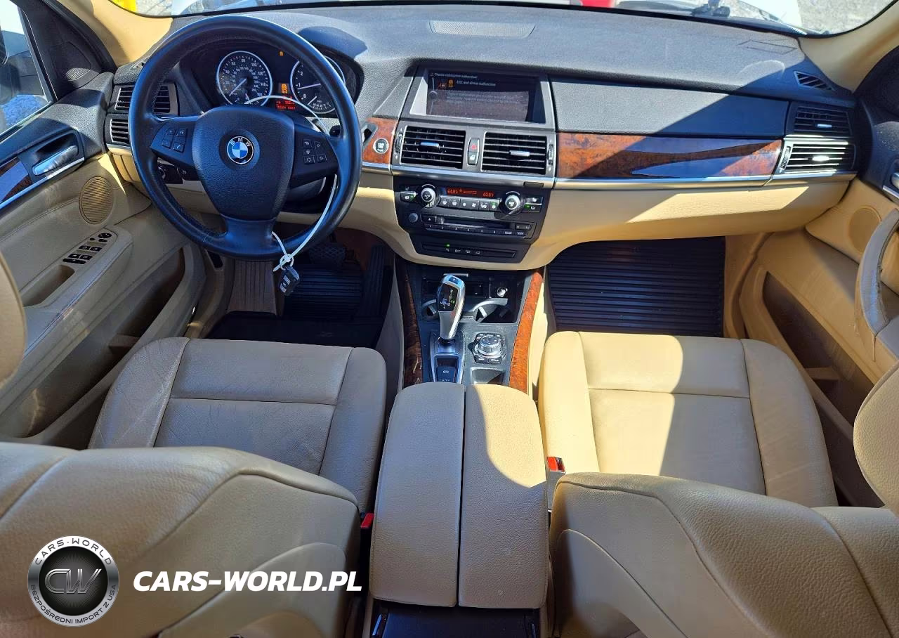 2012 BMW X5 xDrive35I VIN:5UXZV4C57CL749824 - 8