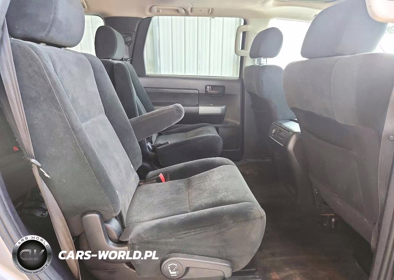 2015 Toyota Sequoia Sr5 VIN:5TDZY5G18FS058861 - 11