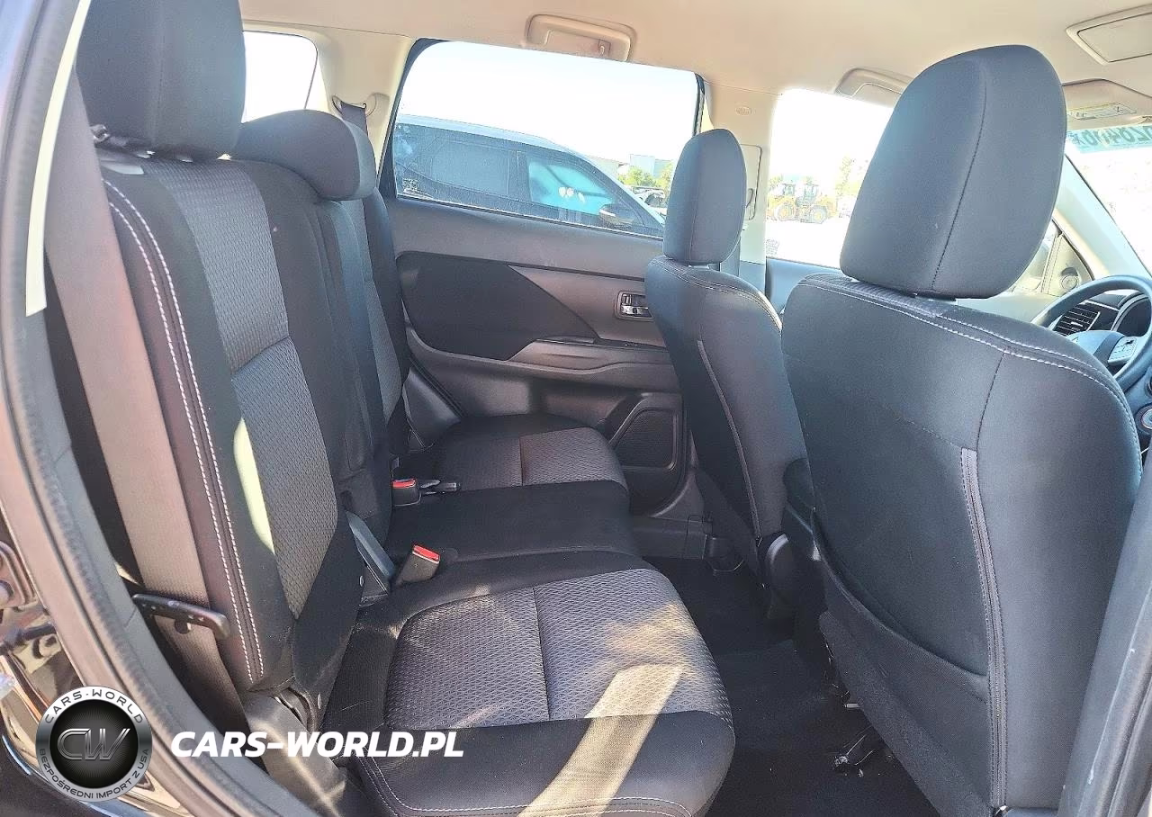 2018 Mitsubishi Outlander Se VIN:JA4AZ3A33JJ005140 - 11