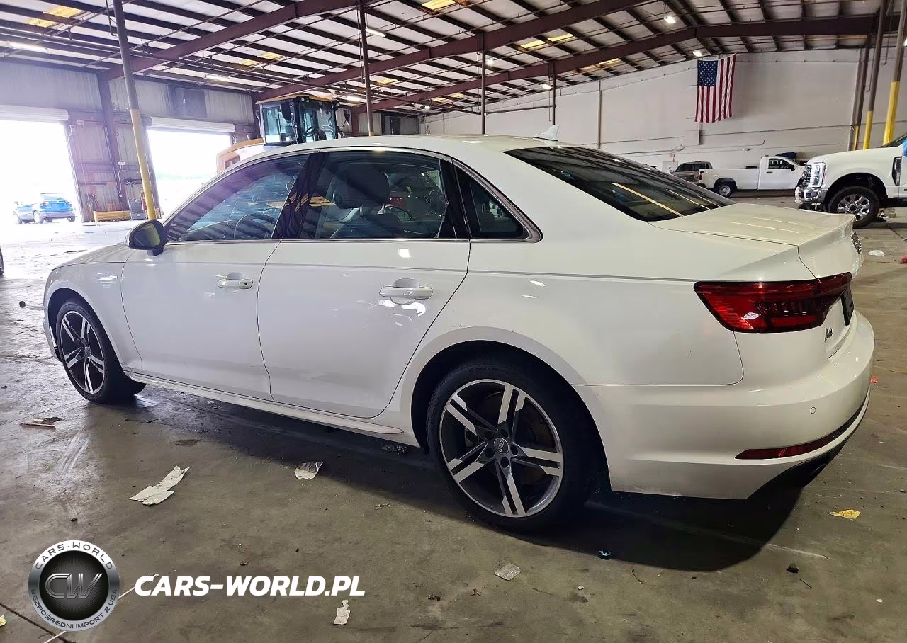 2017 Audi A4 Premium Plus VIN:WAUENAF43HN010105 - 2