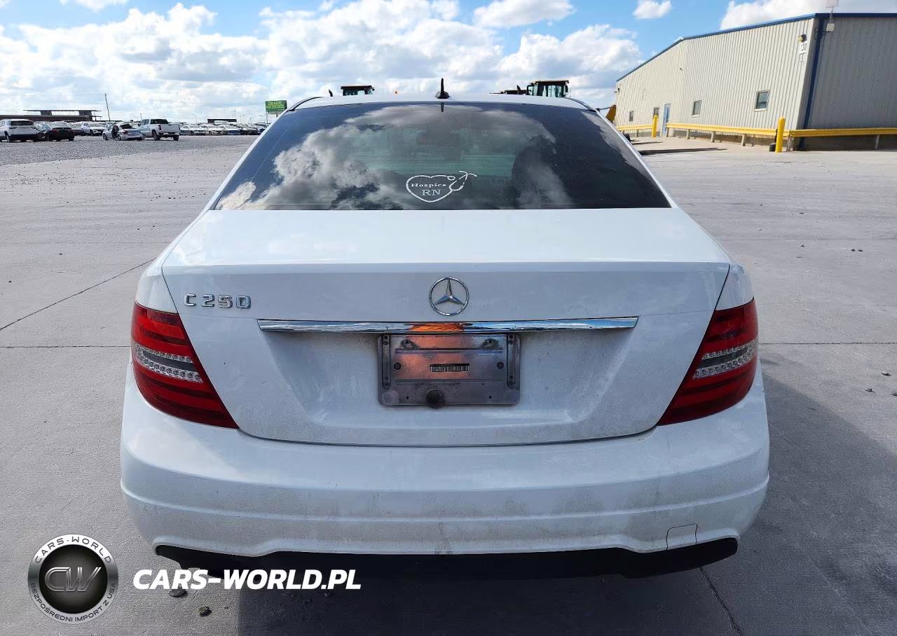 2014 Mercedes-Benz C 250 VIN:WDDGF4HB3EA938673 - 6