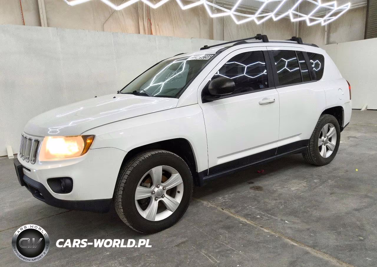 2015 Jeep Compass Sport VIN:1C4NJDBB2FD202882 - 1
