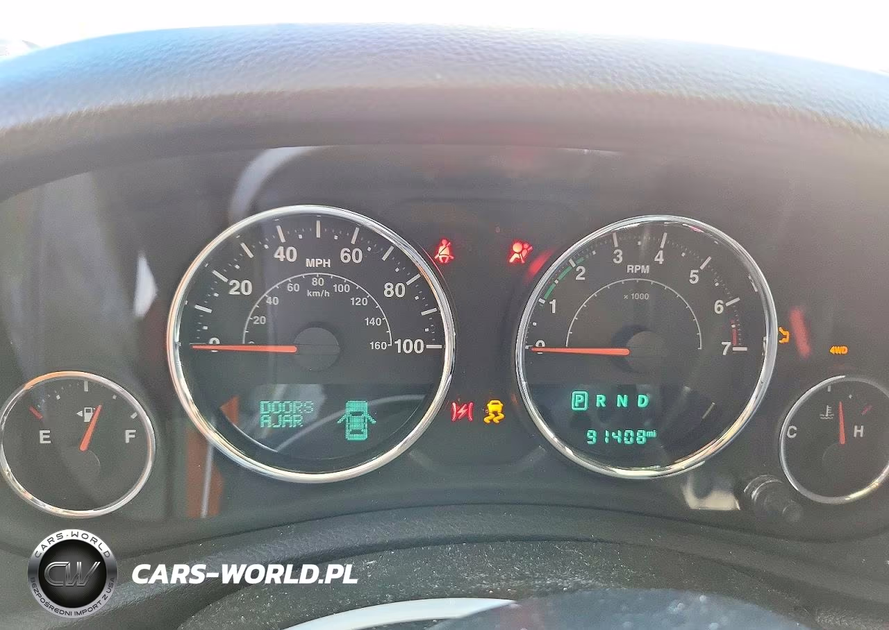 2017 Jeep Wrangler Unlimited Sport VIN:1C4HJWDGXHL574920 - 9