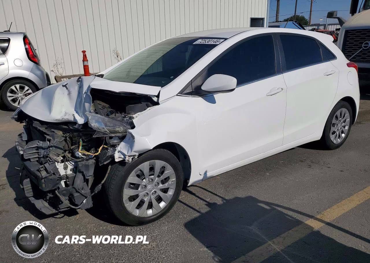 2017 Hyundai Elantra Gt Base