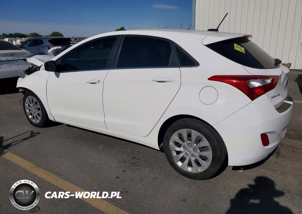 2017 Hyundai Elantra Gt Base VIN:KMHD35LH5HU383490 - 2