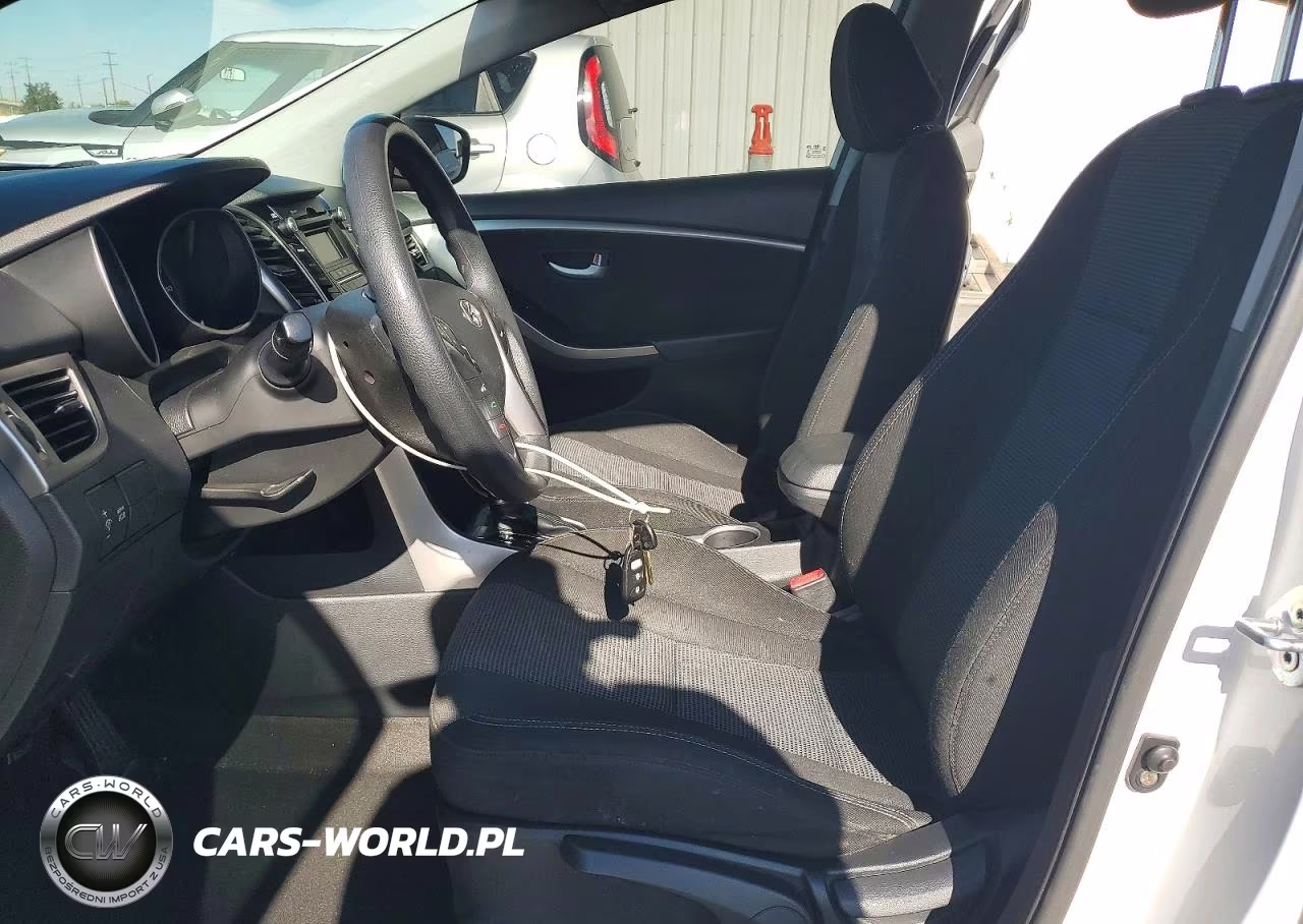 2017 Hyundai Elantra Gt Base VIN:KMHD35LH5HU383490 - 7