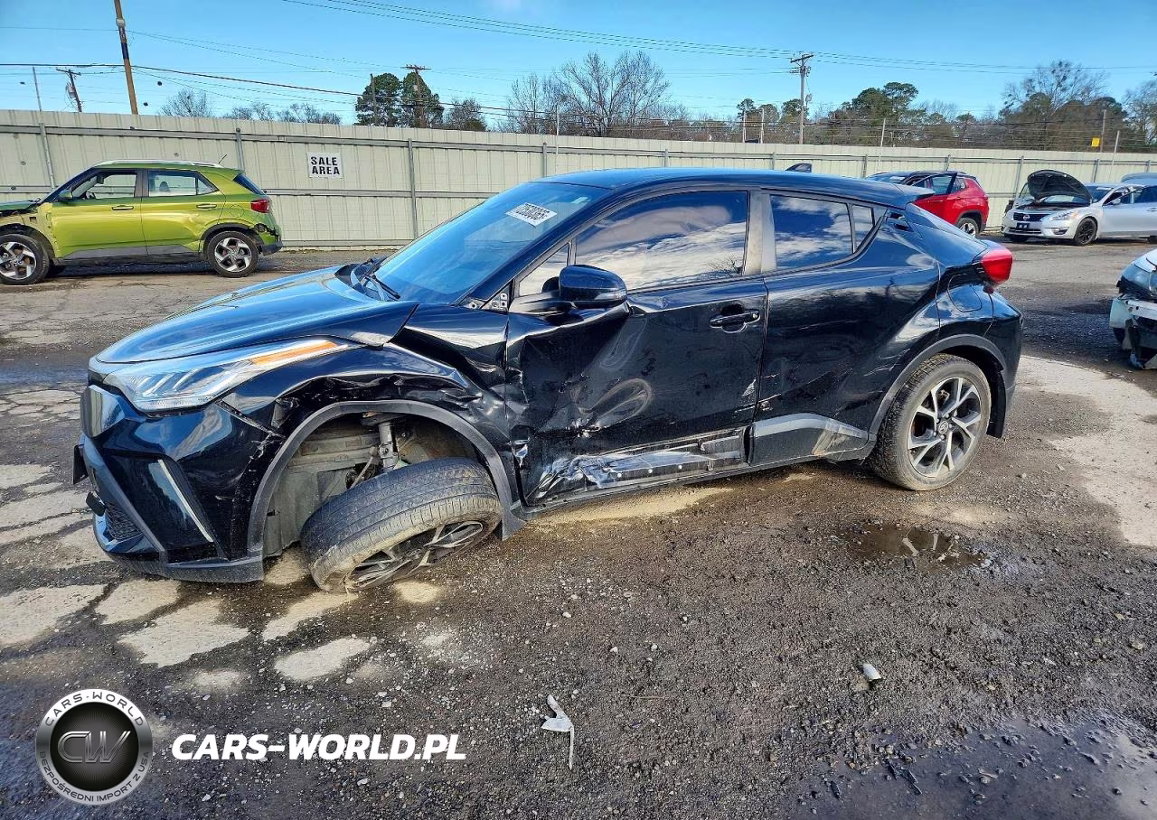 2022 Toyota C-Hr Xle – zdjęcie 1 z 13
