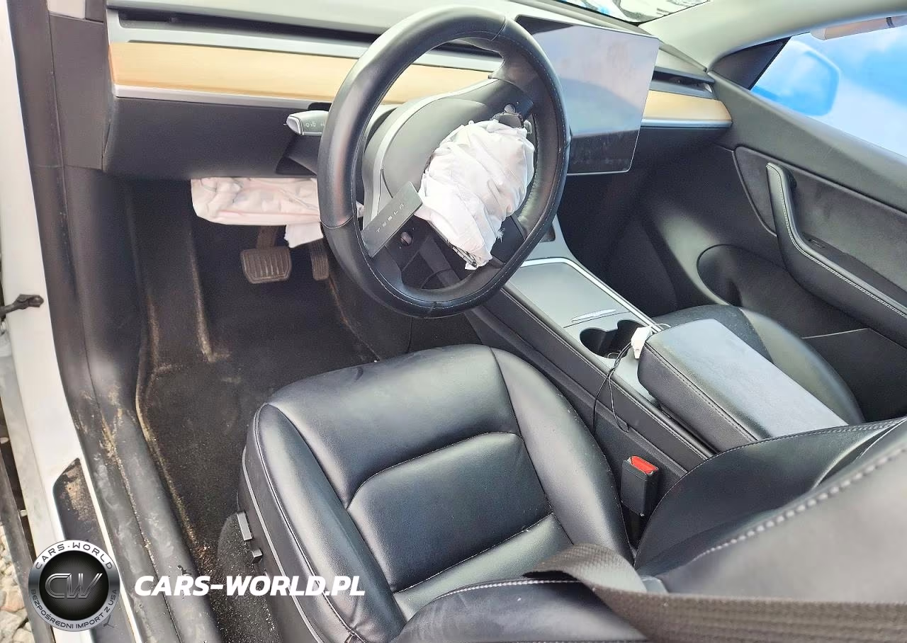 2021 Tesla Model Y VIN:5YJYGDEE1MF265723 - 8