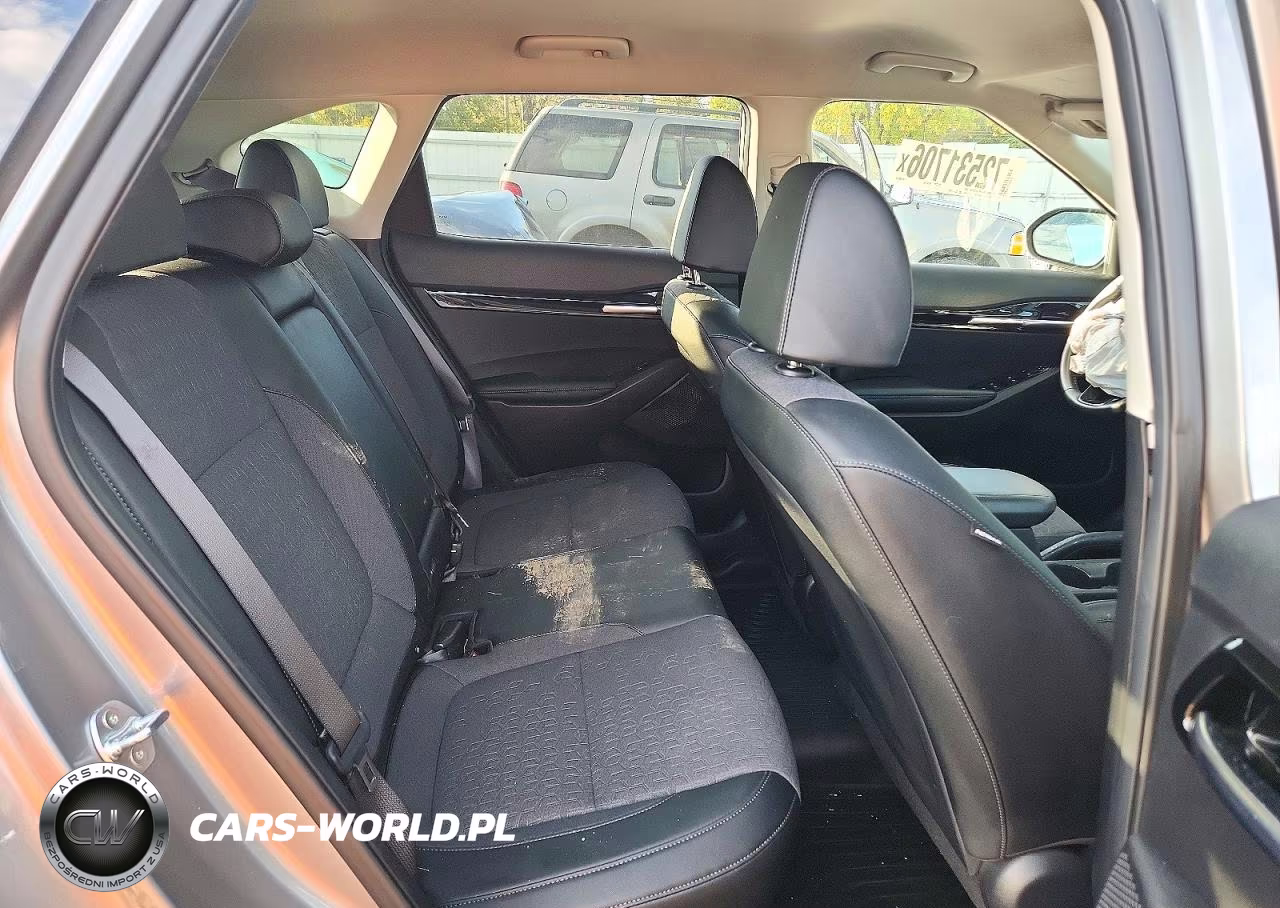 2025 Kia Seltos S VIN:KNDEUCAA0S7699966 - 10