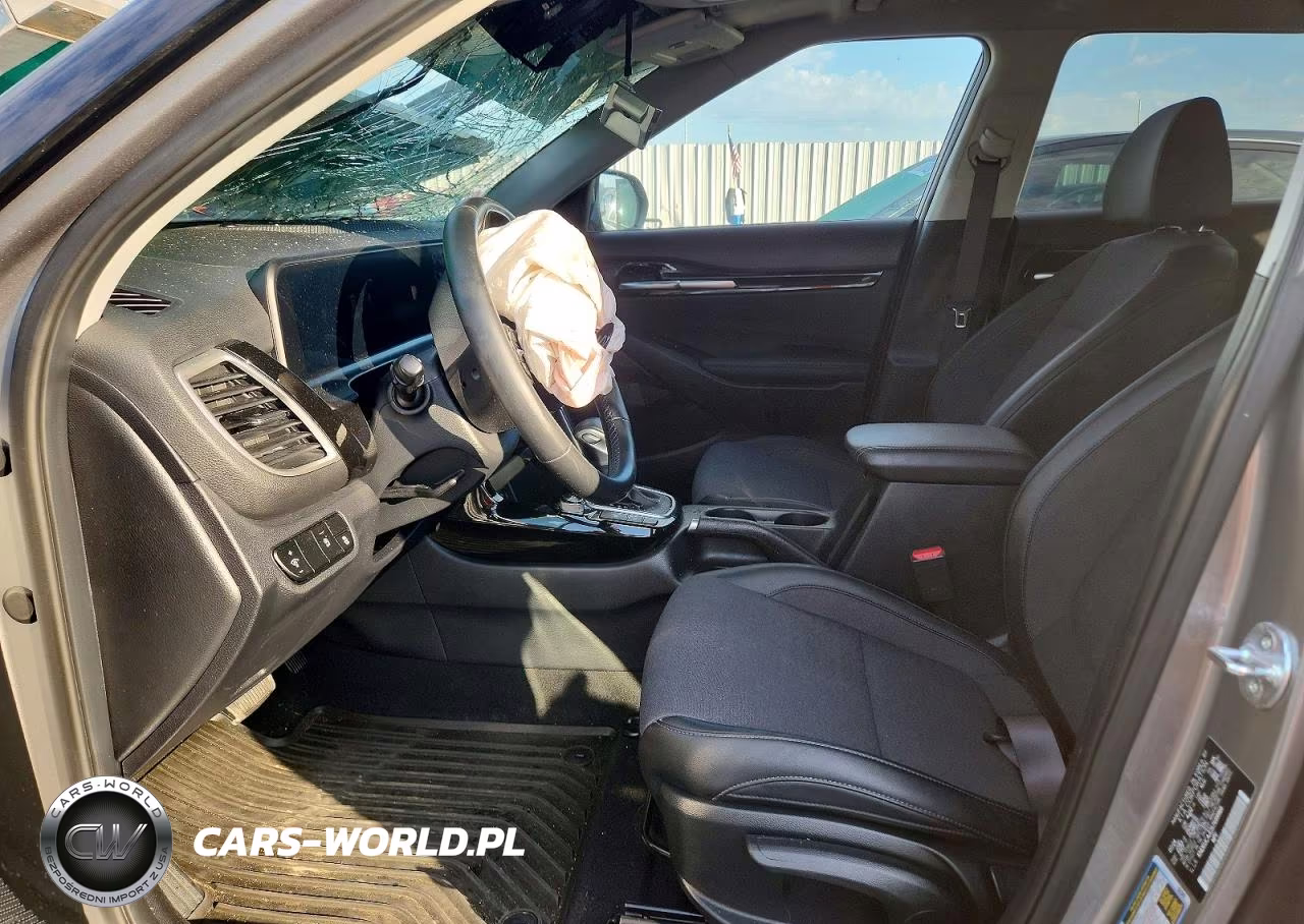 2025 Kia Seltos S VIN:KNDEUCAA0S7699966 - 7