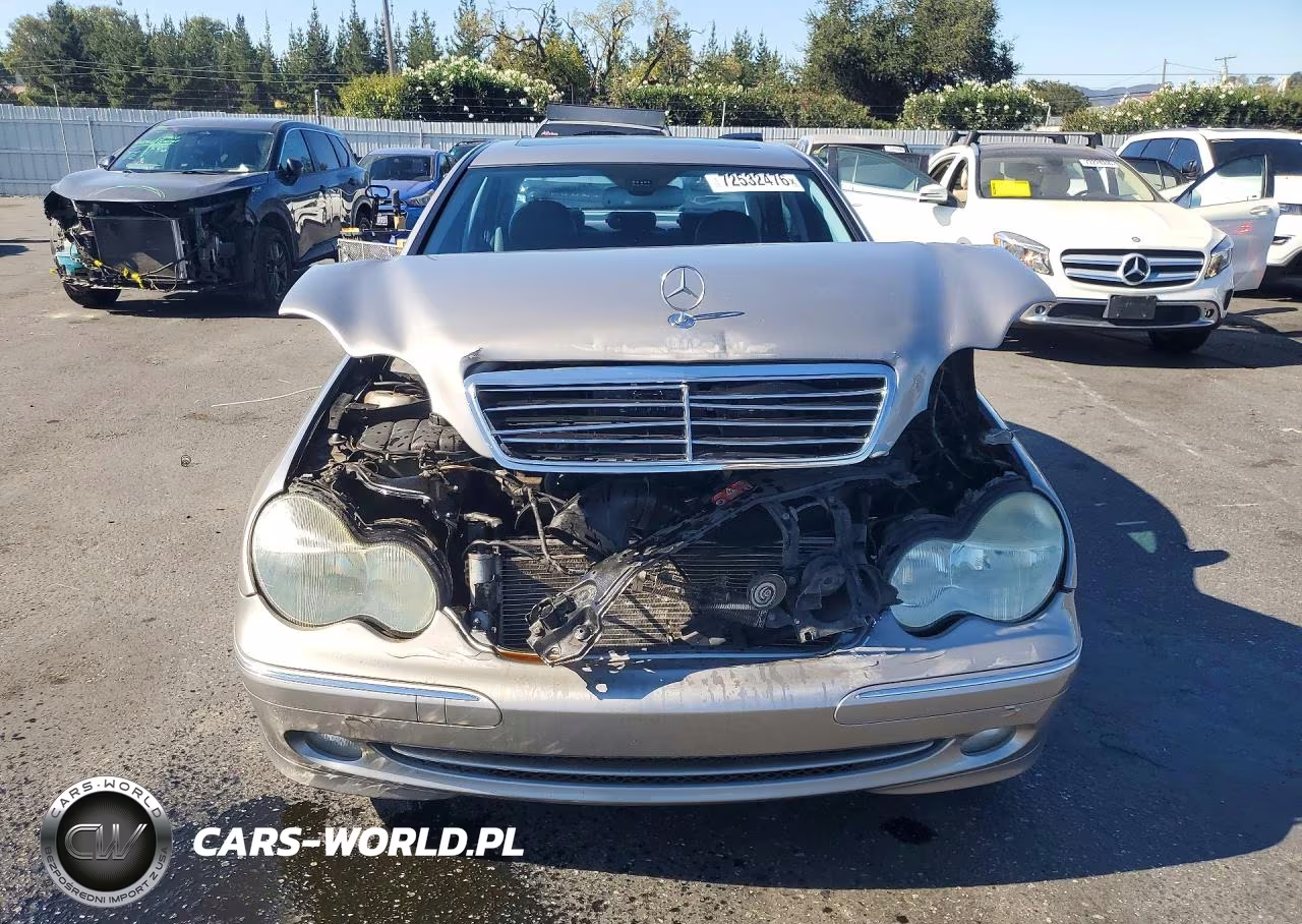 2004 Mercedes-Benz C 230K Sport Sedan VIN:WDBRF40J34F512584 - 5