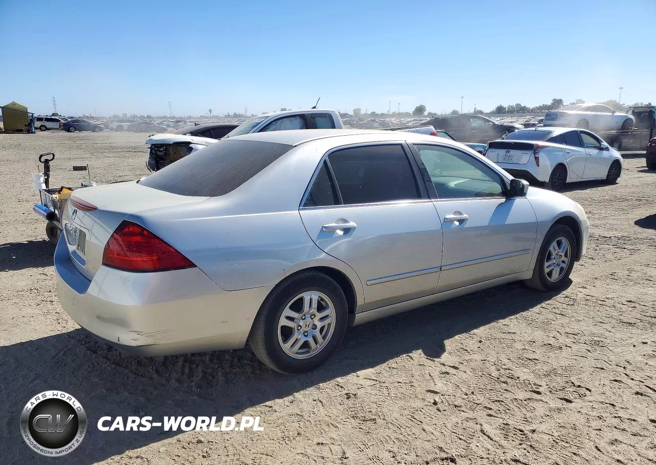 2006 Honda Accord Lx VIN:JHMCM56466C008828 - 3