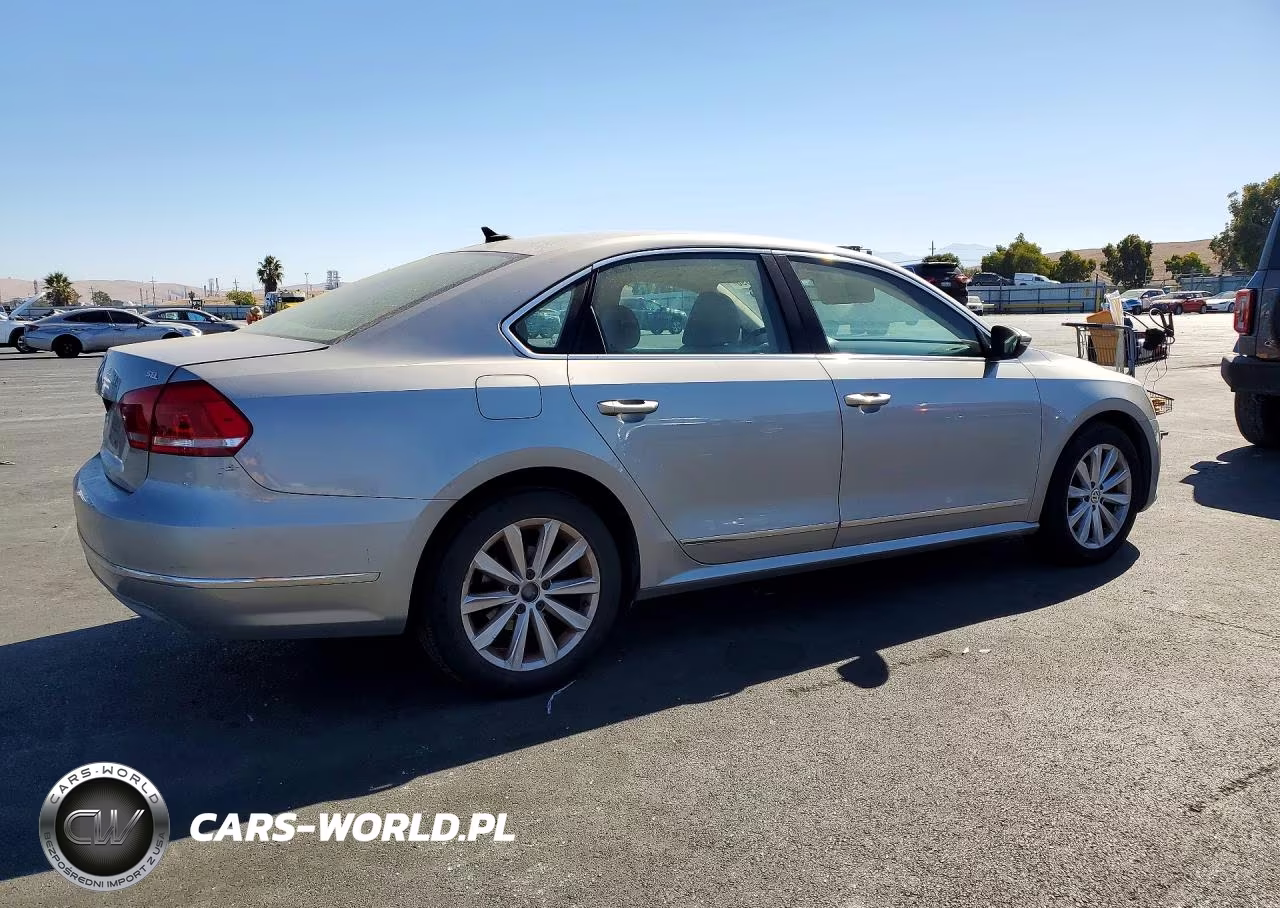 2012 Volkswagen Passat Sel VIN:1VWCP7A30CC065506 - 3