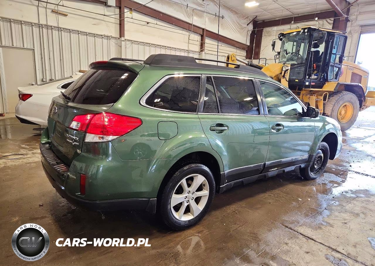 2013 Subaru Outback 2.5I Premium VIN:4S4BRCGCXD3315730 - 3