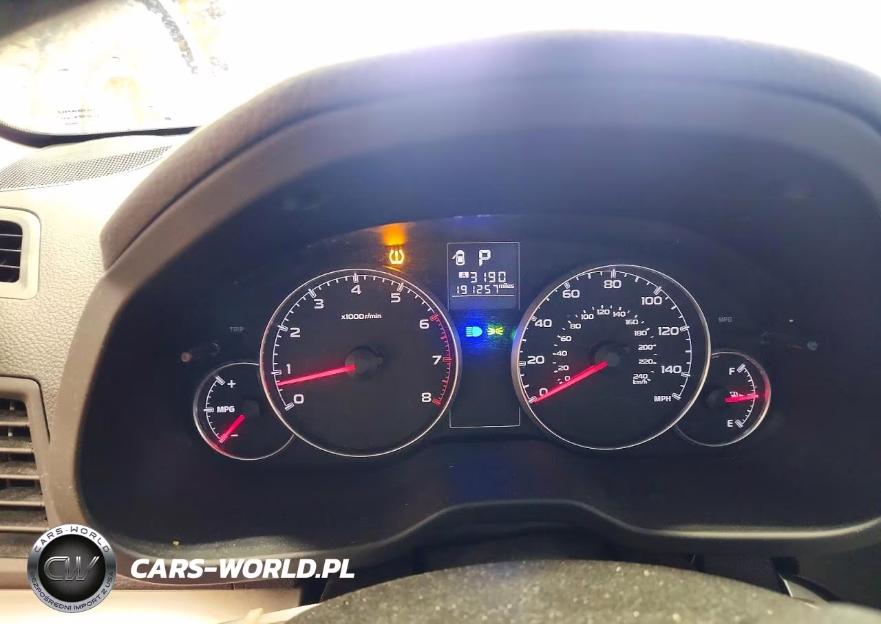 2013 Subaru Outback 2.5I Premium VIN:4S4BRCGCXD3315730 - 9