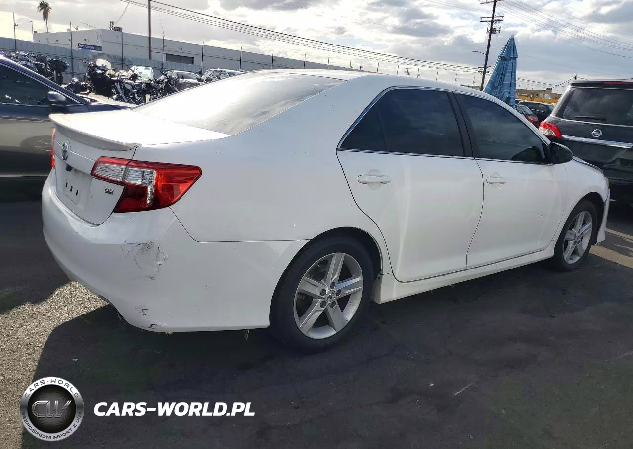 2012 Toyota Camry Se VIN:4T1BF1FK2CU531067 - 3