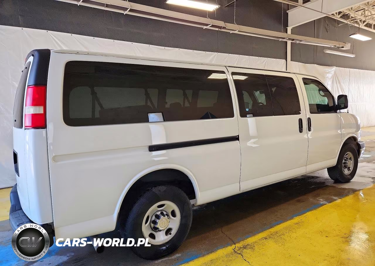 2014 Chevrolet Express G3500 Lt VIN:1GAZG1FA7E1194948 - 3