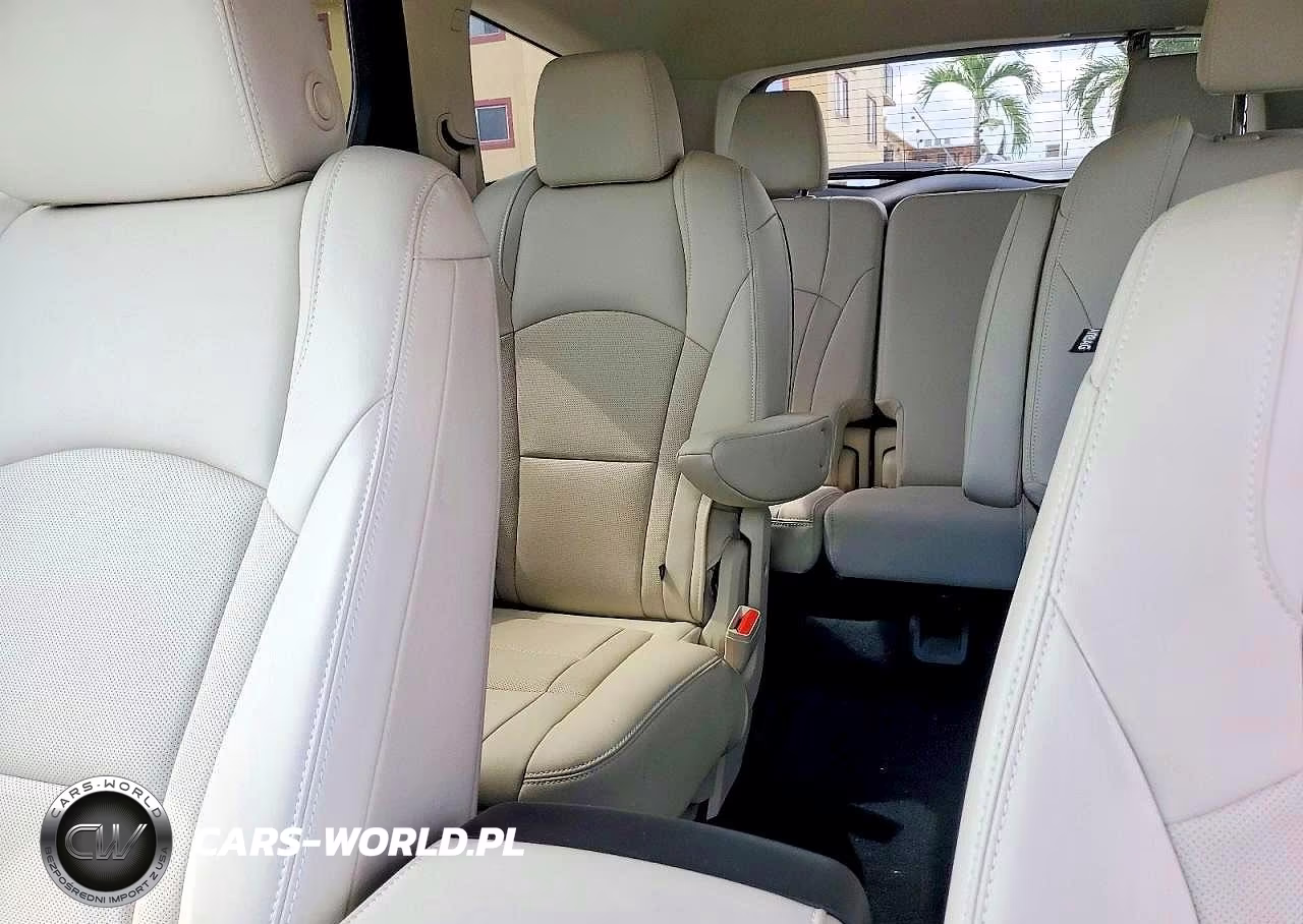 2023 Buick Enclave Essence VIN:5GAERBKW3PJ162526 - 10