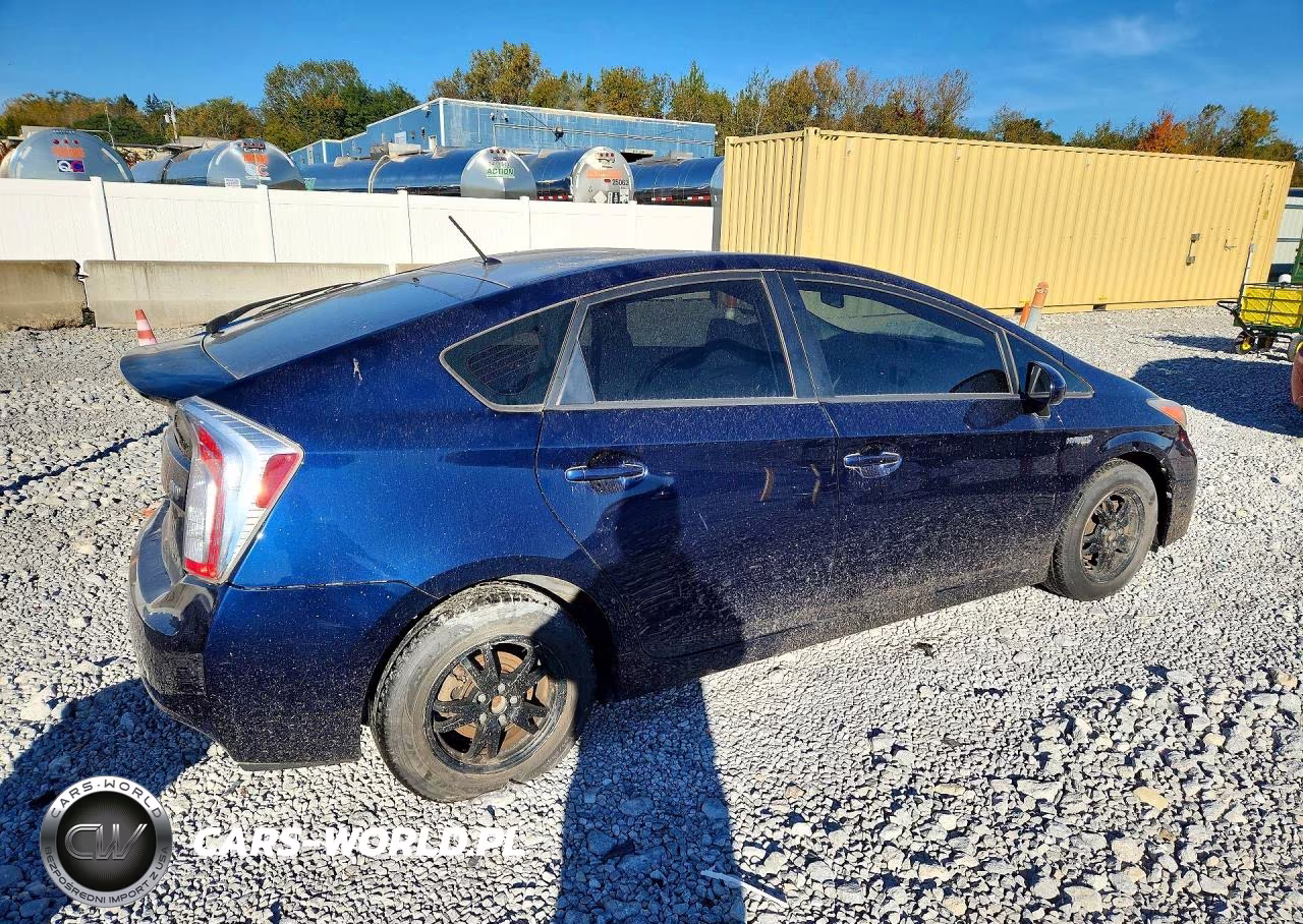 2012 Toyota Prius Two VIN:JTDKN3DU9C1605478 - 3