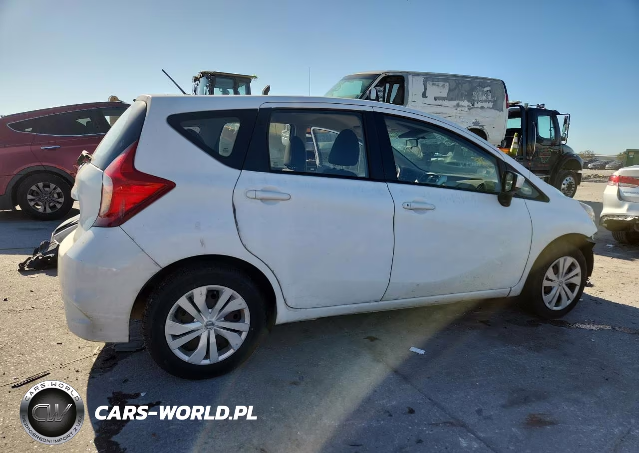 2017 Nissan Versa Note S VIN:3N1CE2CPXHL380565 - 3