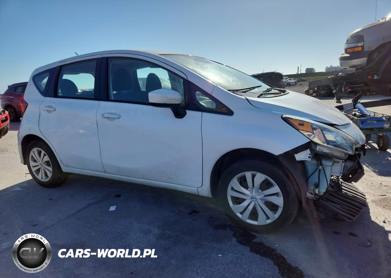 2017 Nissan Versa Note S VIN:3N1CE2CPXHL380565 - 4