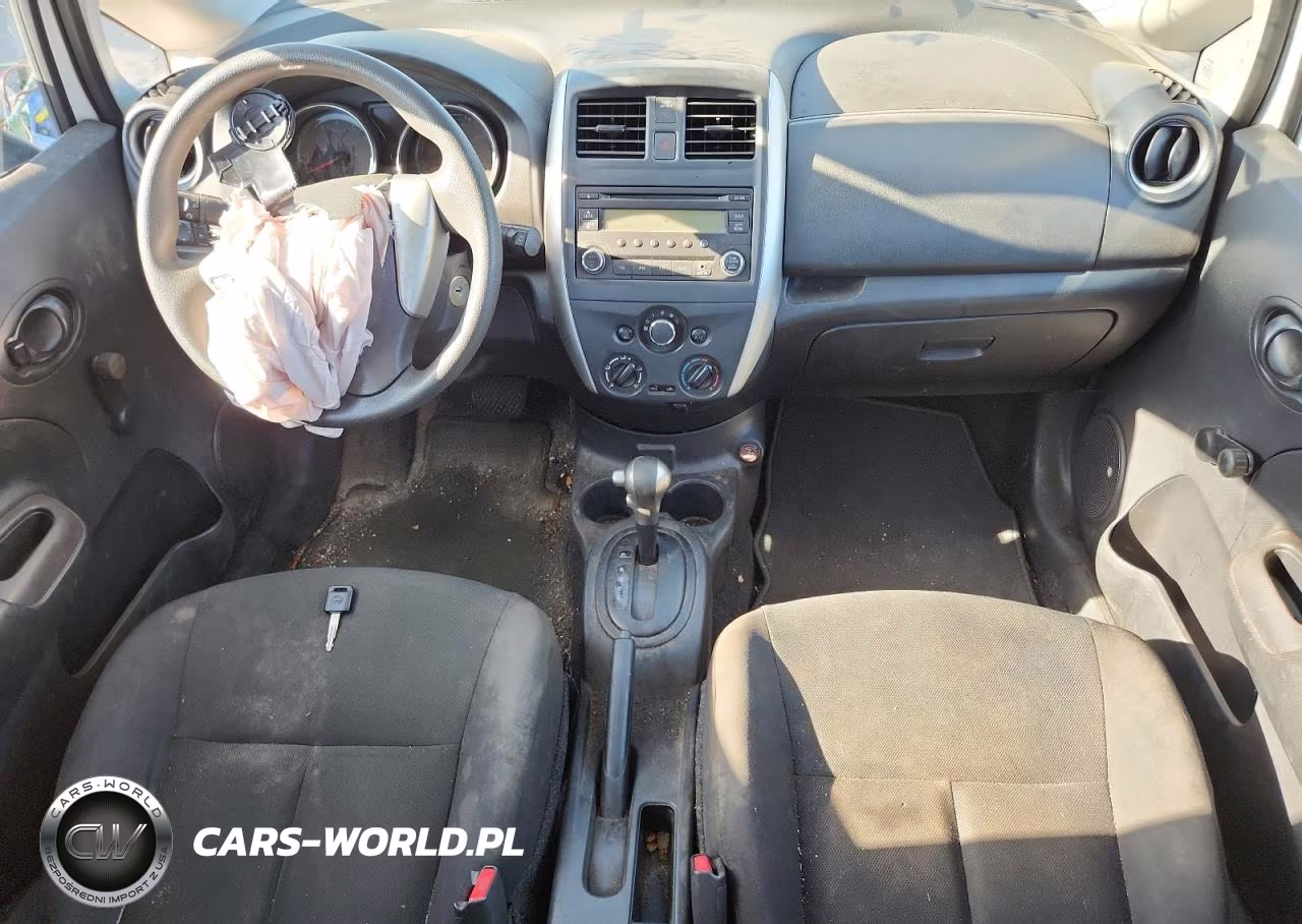 2017 Nissan Versa Note S VIN:3N1CE2CPXHL380565 - 8