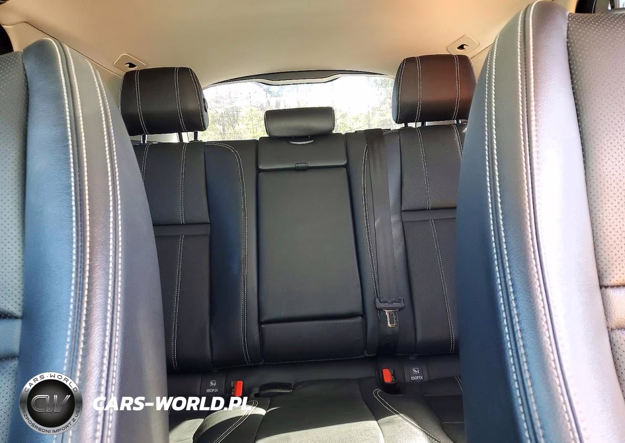 2019 Land Rover Range Rover Velar S VIN:SALYB2EN4KA202200 - 10