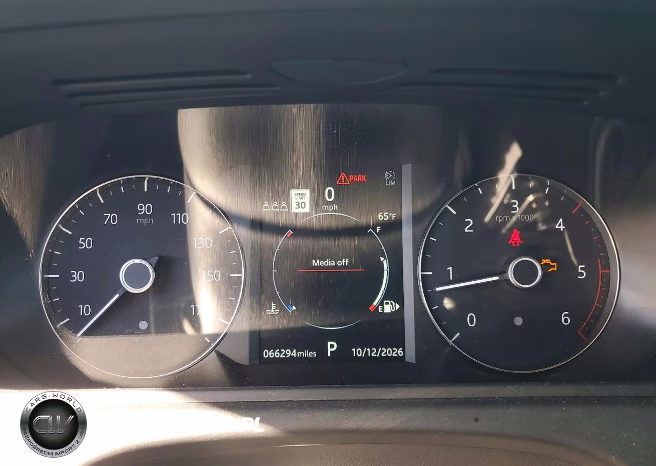 2019 Land Rover Range Rover Velar S VIN:SALYB2EN4KA202200 - 9