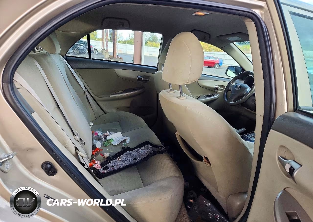 2010 Toyota Corolla Le VIN:2T1BU4EE1AC428157 - 10