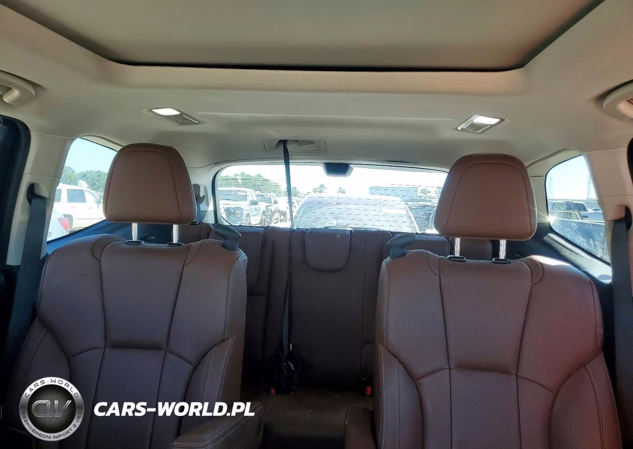 2019 Subaru Ascent Touring VIN:4S4WMARD6K3440764 - 10
