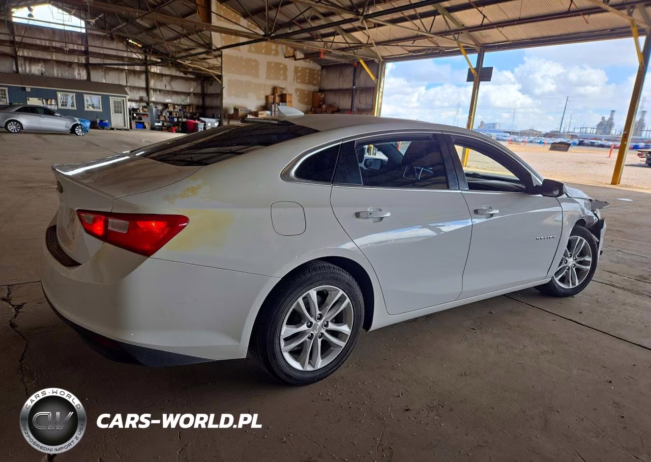2016 Chevrolet Malibu Lt VIN:1G1ZE5ST6GF301563 - 3