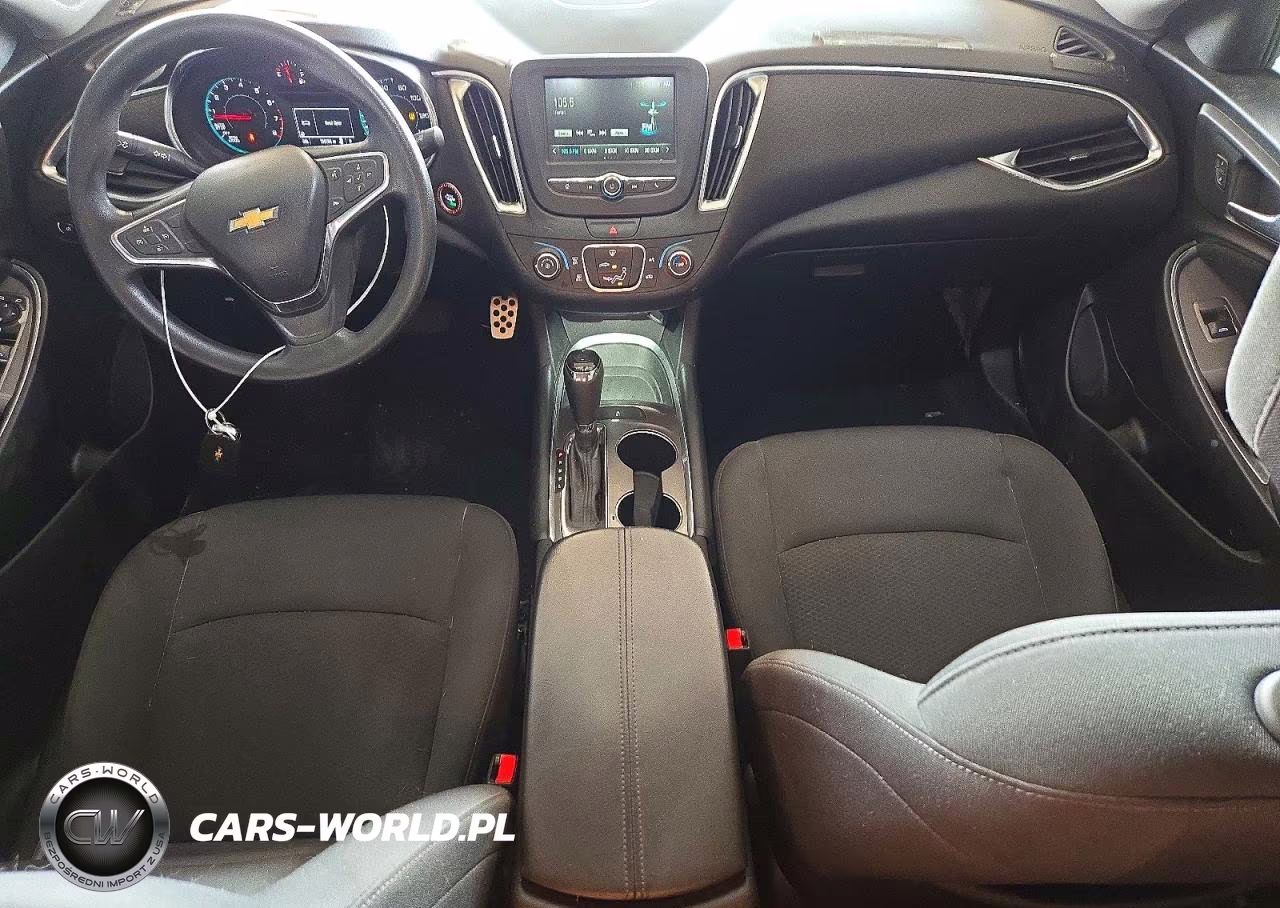 2016 Chevrolet Malibu Lt VIN:1G1ZE5ST6GF301563 - 8