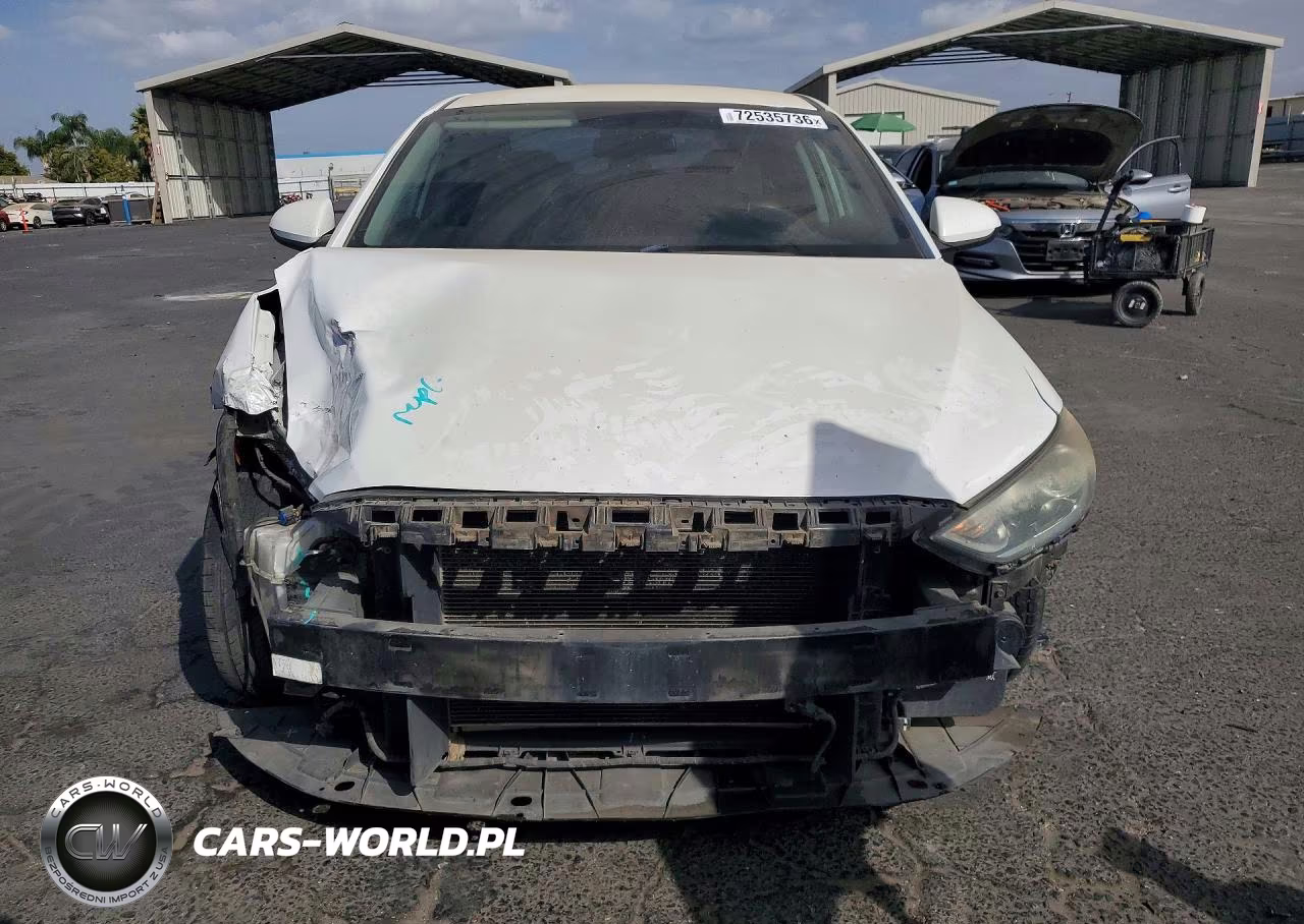 2017 Hyundai Elantra Se VIN:5NPD74LF2HH130543 - 5