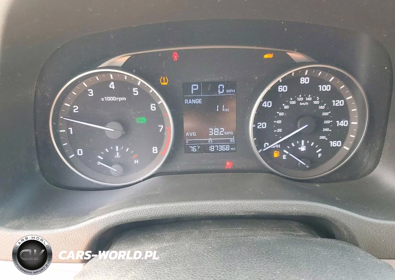 2017 Hyundai Elantra Se VIN:5NPD74LF2HH130543 - 9