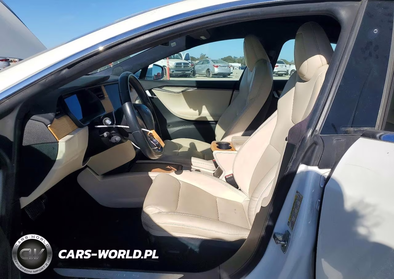 2020 Tesla Model S VIN:5YJSA1E23LF391964 - 7