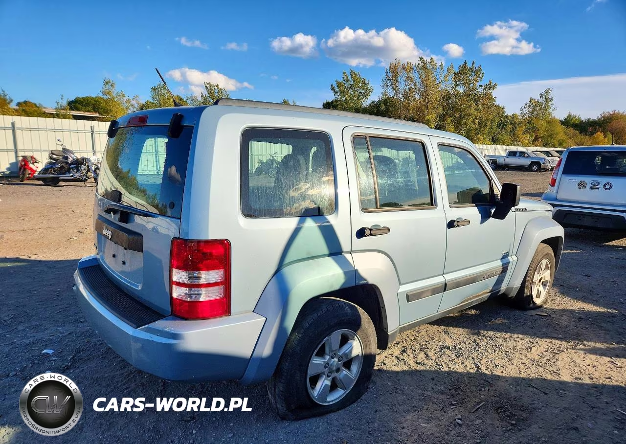 2012 Jeep Liberty Sport VIN:1C4PJMAK5CW197042 - 3