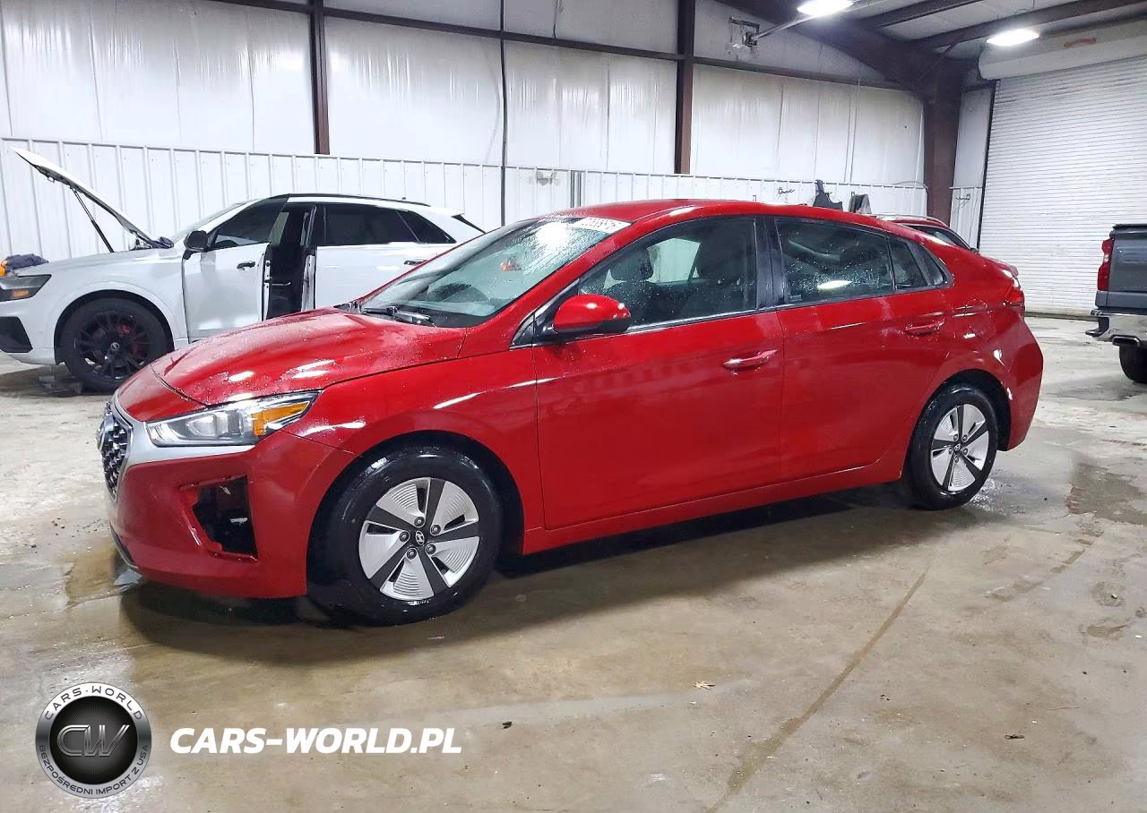 2021 Hyundai Ioniq Blue VIN:KMHC65LC8MU261613 - 1