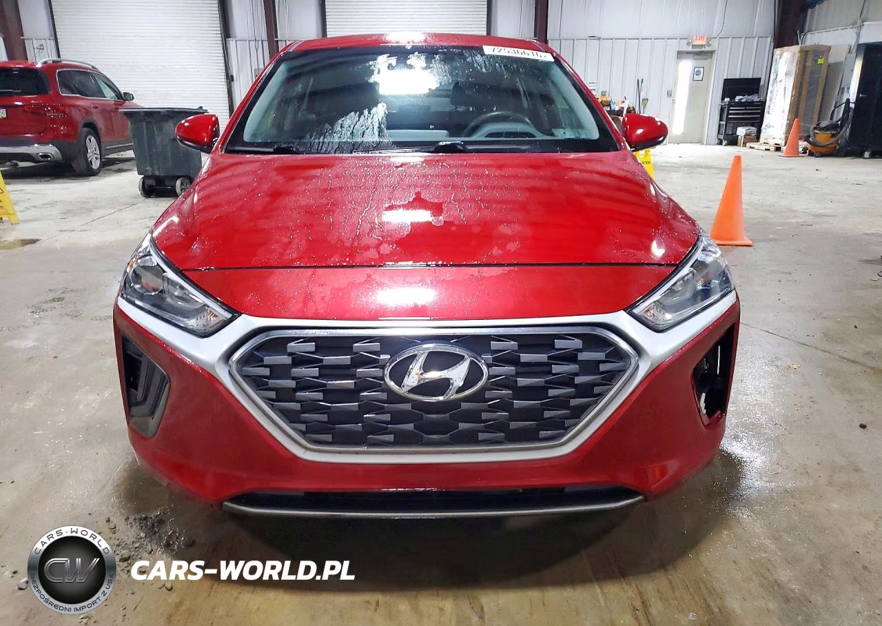 2021 Hyundai Ioniq Blue VIN:KMHC65LC8MU261613 - 5