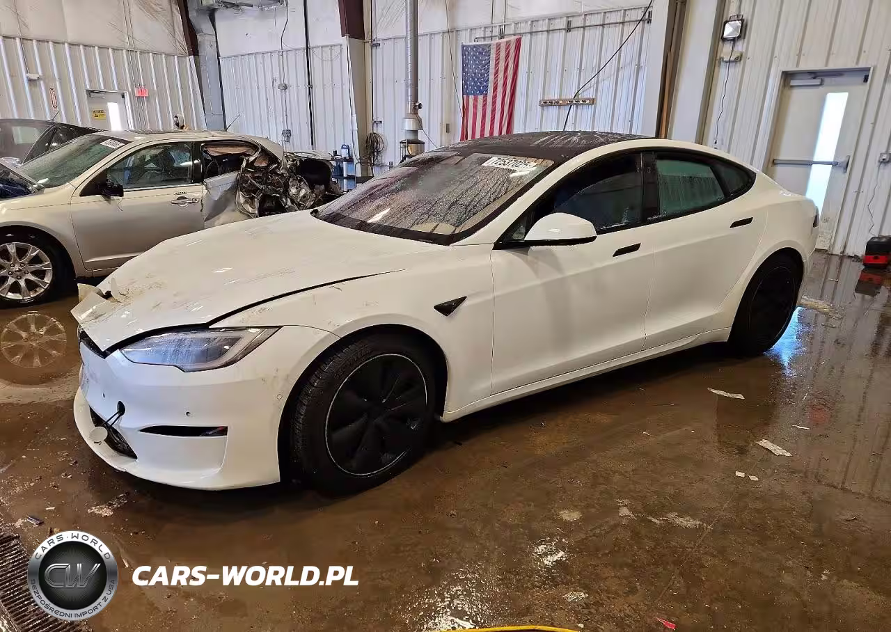2022 Tesla Model S