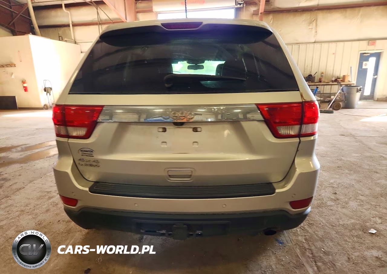 2011 Jeep Grand Cherokee Laredo VIN:1J4RR4GGXBC544749 - 6