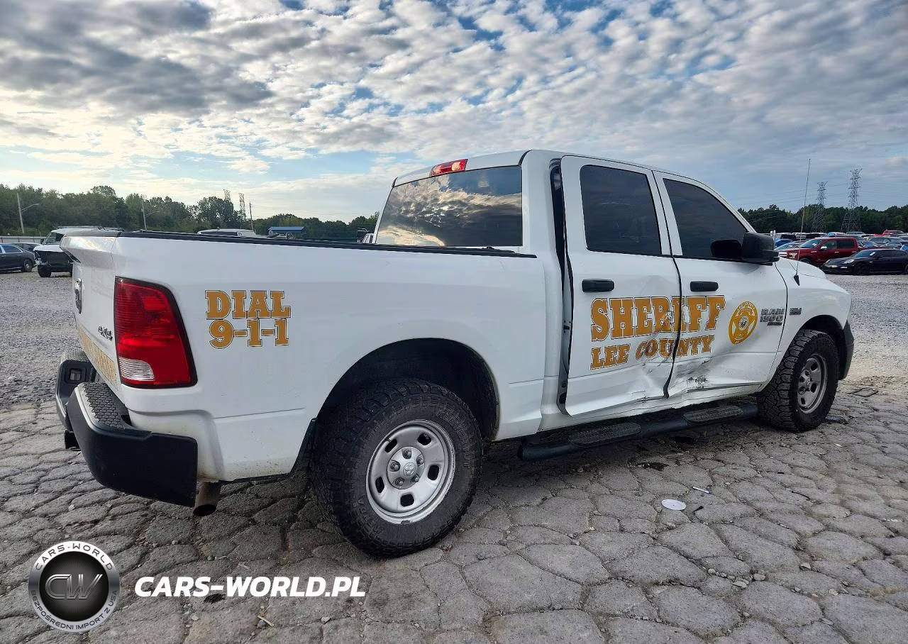 2020 Ram 1500 Classic Ssv VIN:1C6RR7XT1LS137065 - 3
