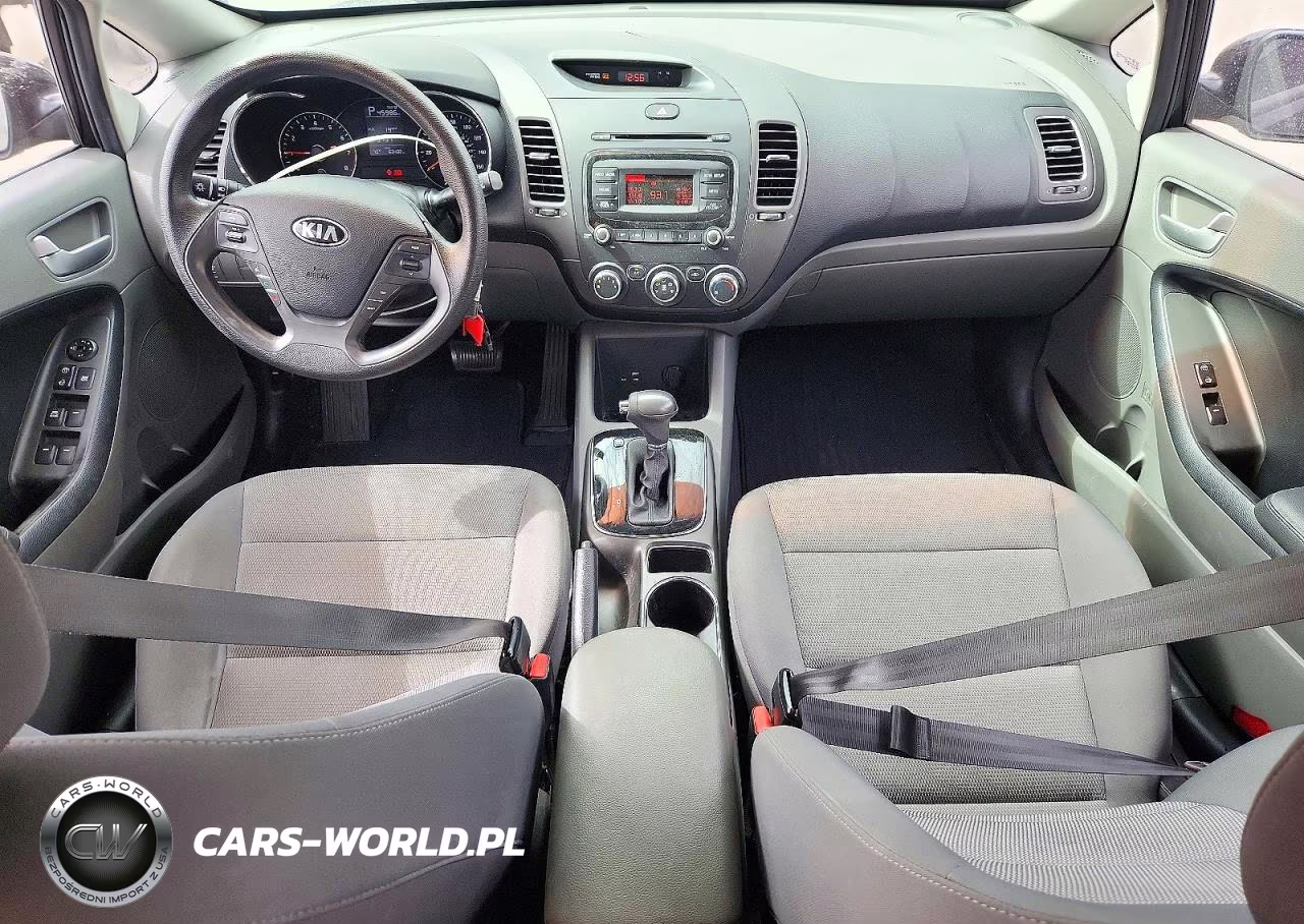 2017 Kia Forte Lx VIN:3KPFK4A7XHE131222 - 8