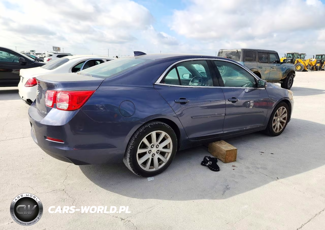 2015 Chevrolet Malibu 2Lt VIN:1G11D5SL7FF276641 - 3