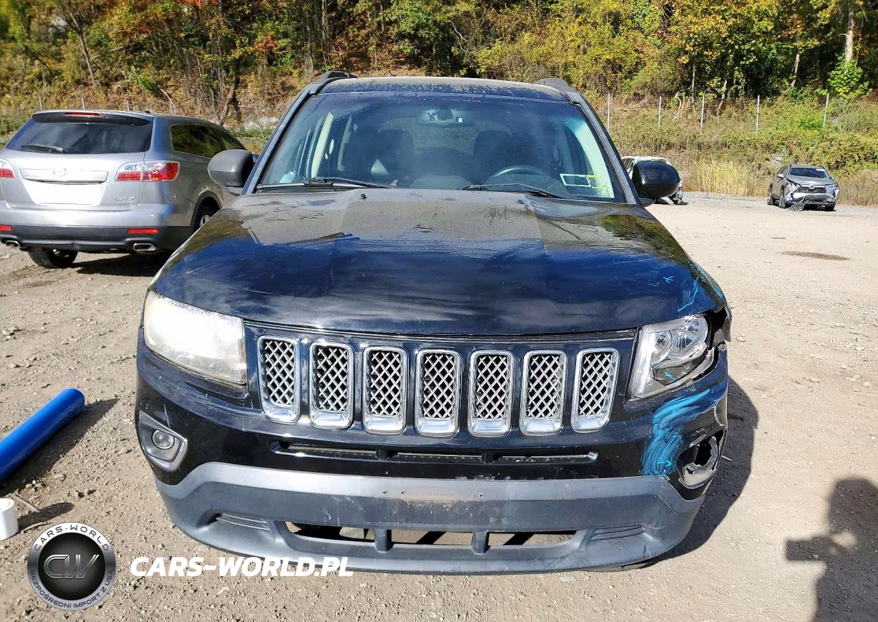 2014 Jeep Compass Latitude VIN:1C4NJCEA3ED680479 - 5